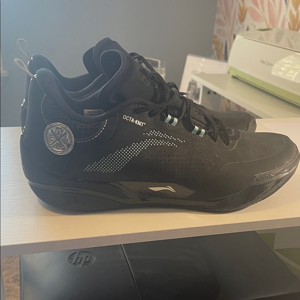 Way of Wade 808 4 Ultra "Obsidian"